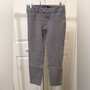 Old Navy Black and White Checkered Ankle Pants